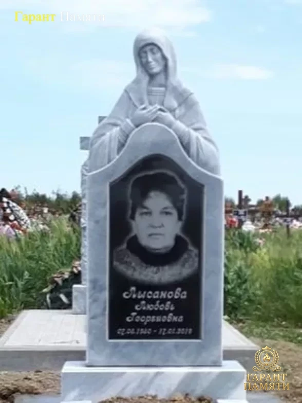 Памятник из мрамора Резной 14